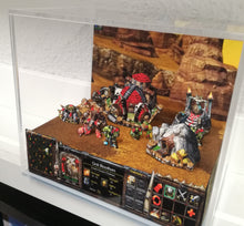 Load image into Gallery viewer, Warcraft III Orcs Cubic Diorama