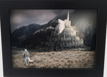 Load image into Gallery viewer, The Lord of the Rings Diorama