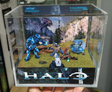 Load image into Gallery viewer, Halo Cubic Diorama